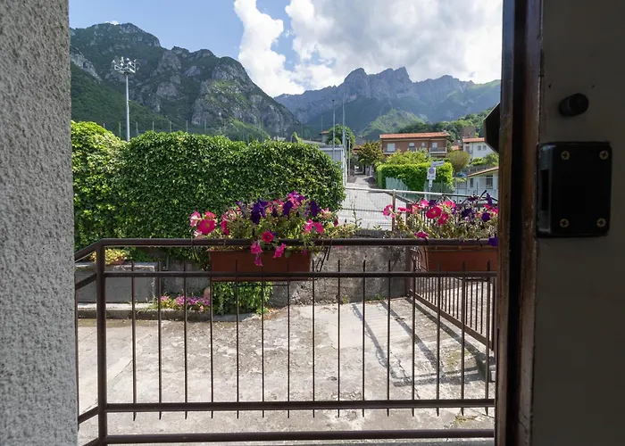 Mamma Ciccia - Mountains & Mandello del Lario